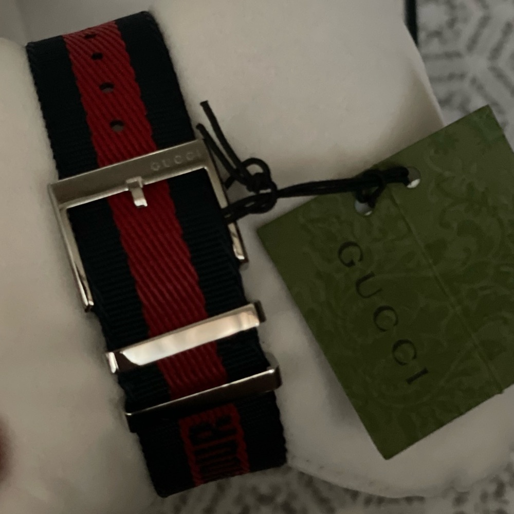 GUCCI Le Marché des Merveilles Watch snake for men or women. Snake watch. - Picture 6 of 14